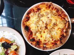 BBQ烧烤鸡肉披萨-1981牛排西餐厅(海信店)