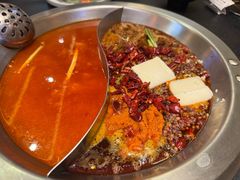 -沸炉重庆老火锅(军事博物馆店)