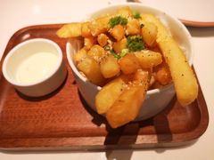 -阿妮叶李(光谷世界城店)