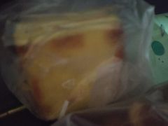 芝士香香面包-巴黎贝甜(常德路店)
