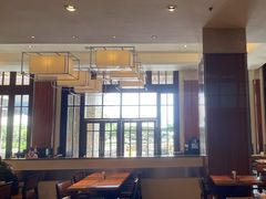 -亚龙湾希尔顿自助餐厅·海鲜·烧烤·沙滩BBQ·现场乐队
