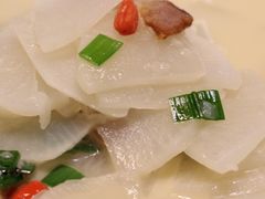 瑶柱廋肉汁煨白萝卜-桃花印巷江南小馆(朝阳路店)