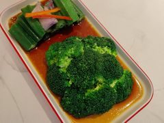 -广府汤语·靓汤·早茶·小粤菜(仁恒梦店)