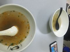 屋里香鸡汤馄饨-顶巧鸡汤馄饨(虹口总店)