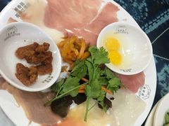 -桥香园云南过桥米线(金马碧鸡店)