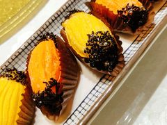泰国金枕榴莲酥-柒园·三十年创意杭帮菜(龙湖滨江天街店)
