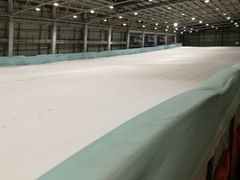 -乔波室内滑雪场