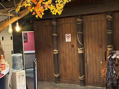 -暴风岛沉浸式体验馆(百联世纪店)
