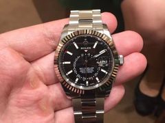 -聚云奢二手奢侈品黄金手表包包回收·中古店(三里屯总店)