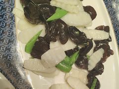 -鸽子侯·家宴·平价海鲜(绿地店)