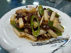 -洞背山庄(洞背院区式管理小区店)