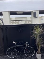 -Hair Co.一间沙龙