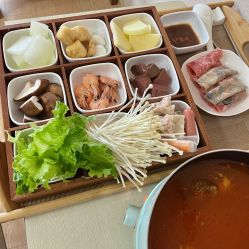 -东方爱堡国际月子会所·产后康复(兴化店)