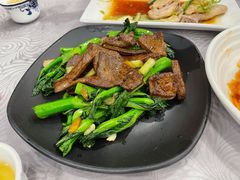 猪肝炒芥兰-粤·向群饭店(龙津东路总店)