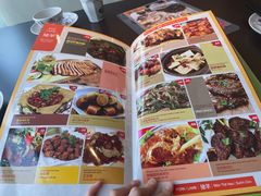 -大头虾越式风味餐厅(光明广场店)
