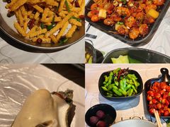 -巴厘龙虾·榜首油焖大虾(音乐学院·沿江酒馆店)