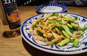 Scallion Stir-fried White Shrimp