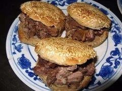 -老西关黄老太牛肉烧饼