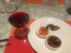 -驿都金陵大酒店-停车场