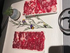 -左庭右院鲜牛肉火锅黑金店(陆家嘴中心店)