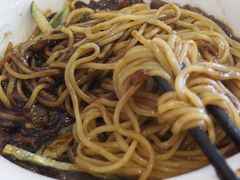 -桃园中华料理炸酱面(燕儿岛路店)
