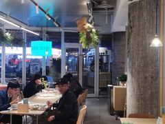 -老乡鸡(上海白玉兰广场店)