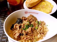 -香港新发烧腊茶餐厅(水围店)