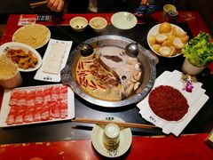 -大龙辣火锅·龙虾·烧烤(湖滨新天地店)