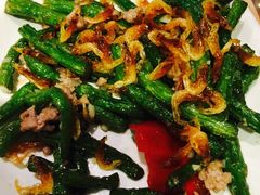 -新大咀港式茶餐厅(宝山万达店)