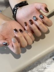 -UGIRL有个美甲