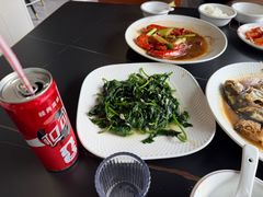 -鑫悦楼煎蟹·16年海鲜大排档