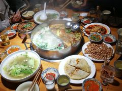 -大众跷脚牛肉馆·非遗传承单位(峨眉山店)