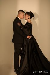 -雪中彩影婚纱摄影·微光艺术中心