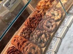 -HOT CRUSH趁热集合·现烤面包(环球港店)