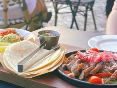 -Chili's Cafe&Bar奇利斯(滨江店)