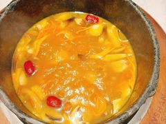 -芸山季·云南野生菌火锅(人民广场来福士店)