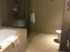 -武汉汉口火车站东方建国大酒店