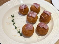 -沏点Trattoria意大利餐厅(新街口店)