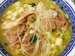 -一间楼牛羊肉泡馍馆(东一路店)