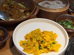 金雀花炒蛋-一朵菌·野生菌探索家火锅(南亚店)