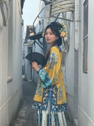 -一揽芳华汉服旗袍体验馆(拙政园店)