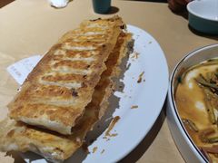 猪肉茴香-大眼锅贴水饺(河东店)