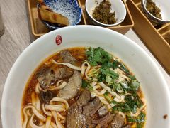 -康师傅私房牛肉面(马泉营奥莱店)