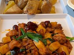 -隔壁老王·家常云南菜(花巷店)