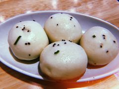 -玖鲜小笼(中山广场店)