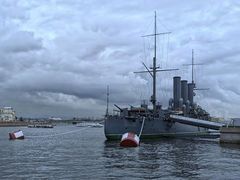 -阿芙乐尔号巡洋舰