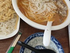-金家小金碗云南过桥米线