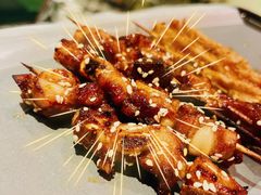 蜜汁烤排骨-何妹湿辣牛肉·粤式烧烤砂煲(桂雅路店)