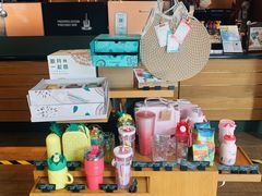 零售区-星巴克(红房子店)