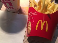 -麦当劳(中山大道中店)